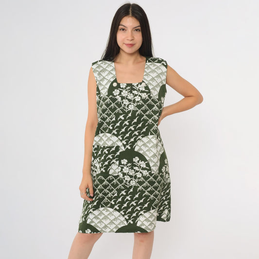 70s Green Hawaiian Shift Dress White Floral Geometric Print Square Neck Knee Length Medium M