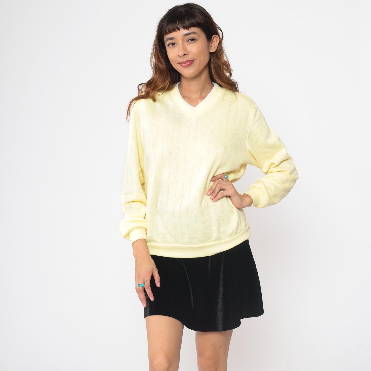90s Yellow V-Neck Pullover Sweatshirt Preppy Ribbed Trim Large L