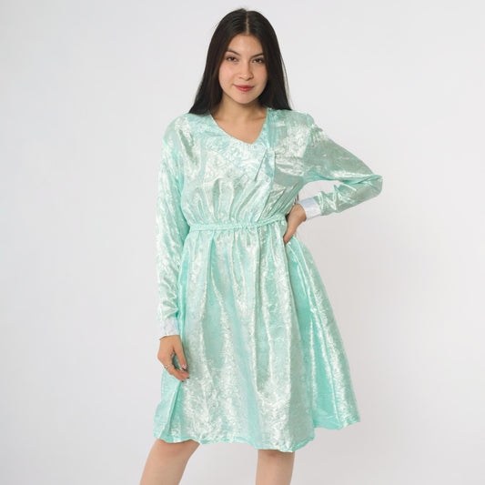 80s Mint Green Satin V-Neck Dress Long Sleeve Bow Detail Small