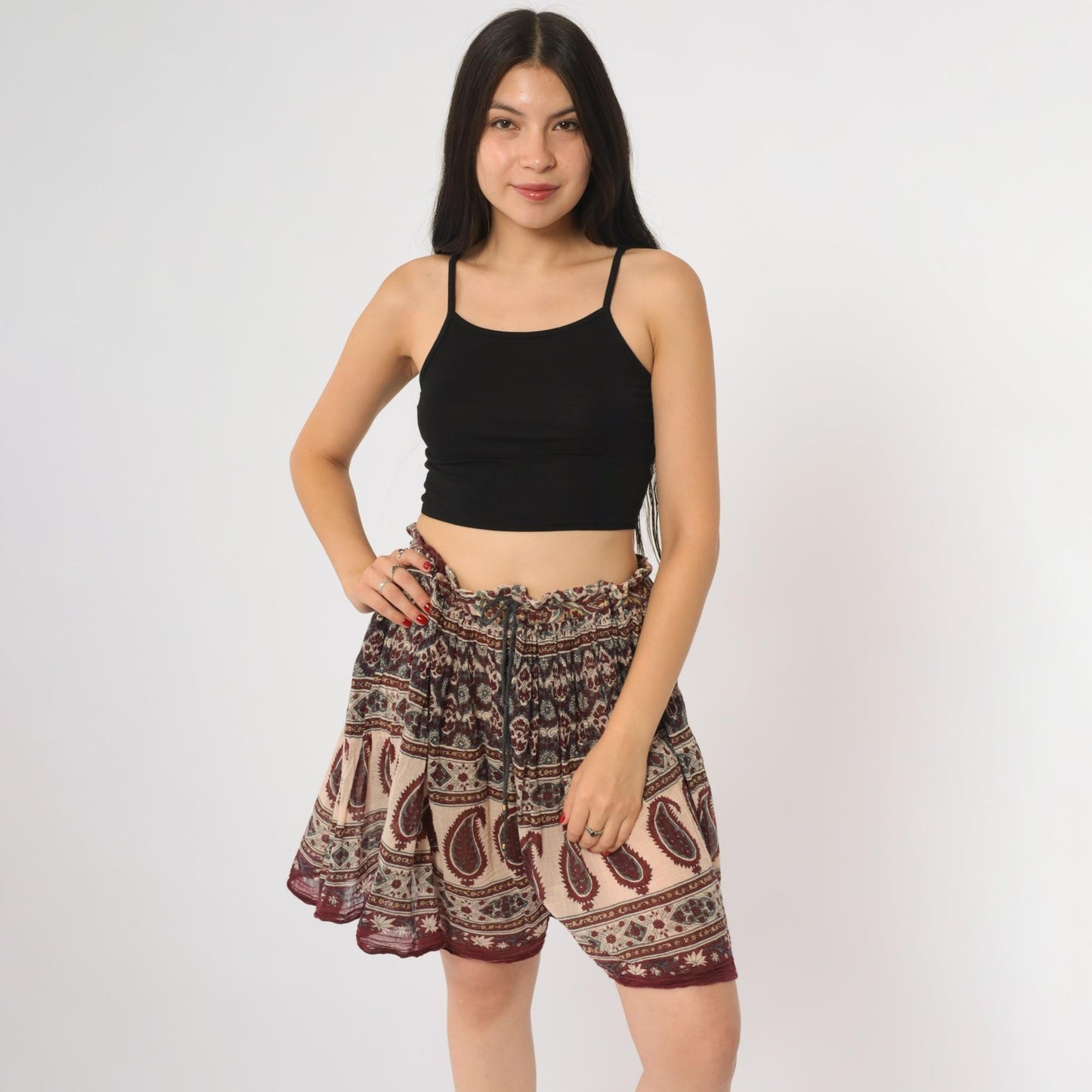 90s Burgundy Paisley Cotton Shorts Drawstring Tiered Medium
