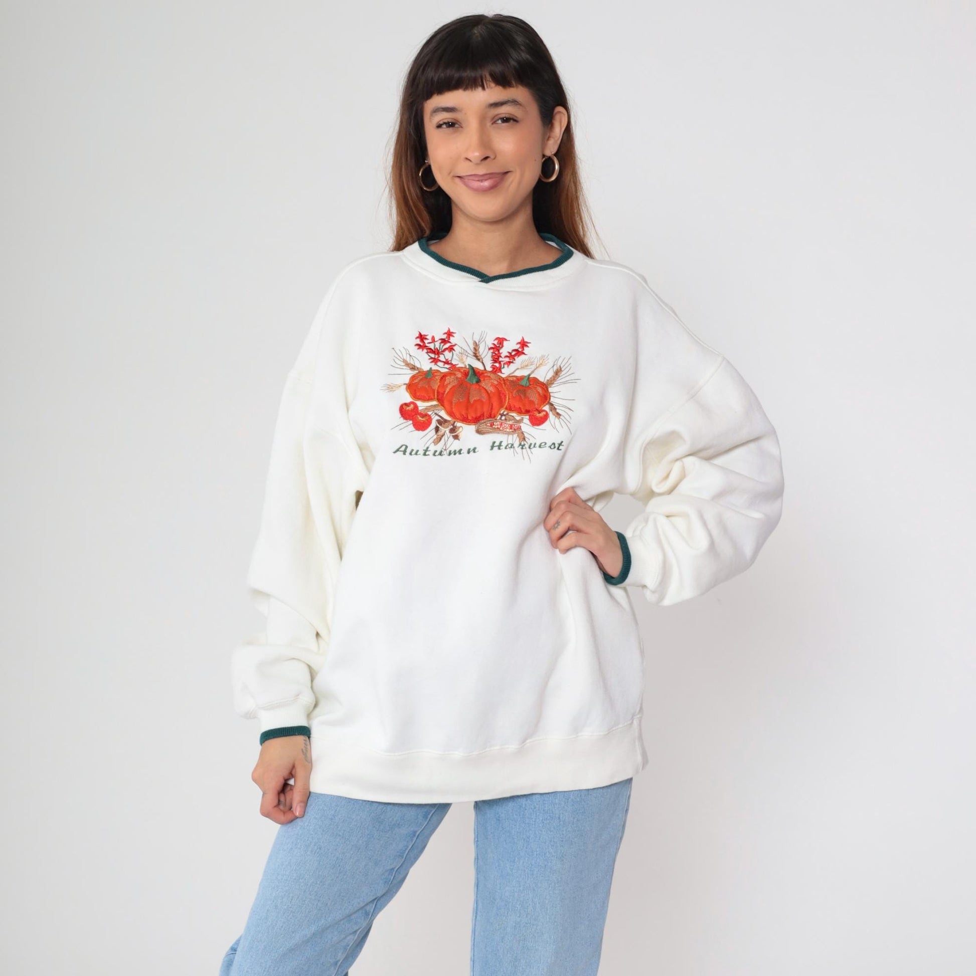 Y2K Autumn Harvest Pumpkin Sweatshirt White Green Trim Crewneck Extra Large XXL