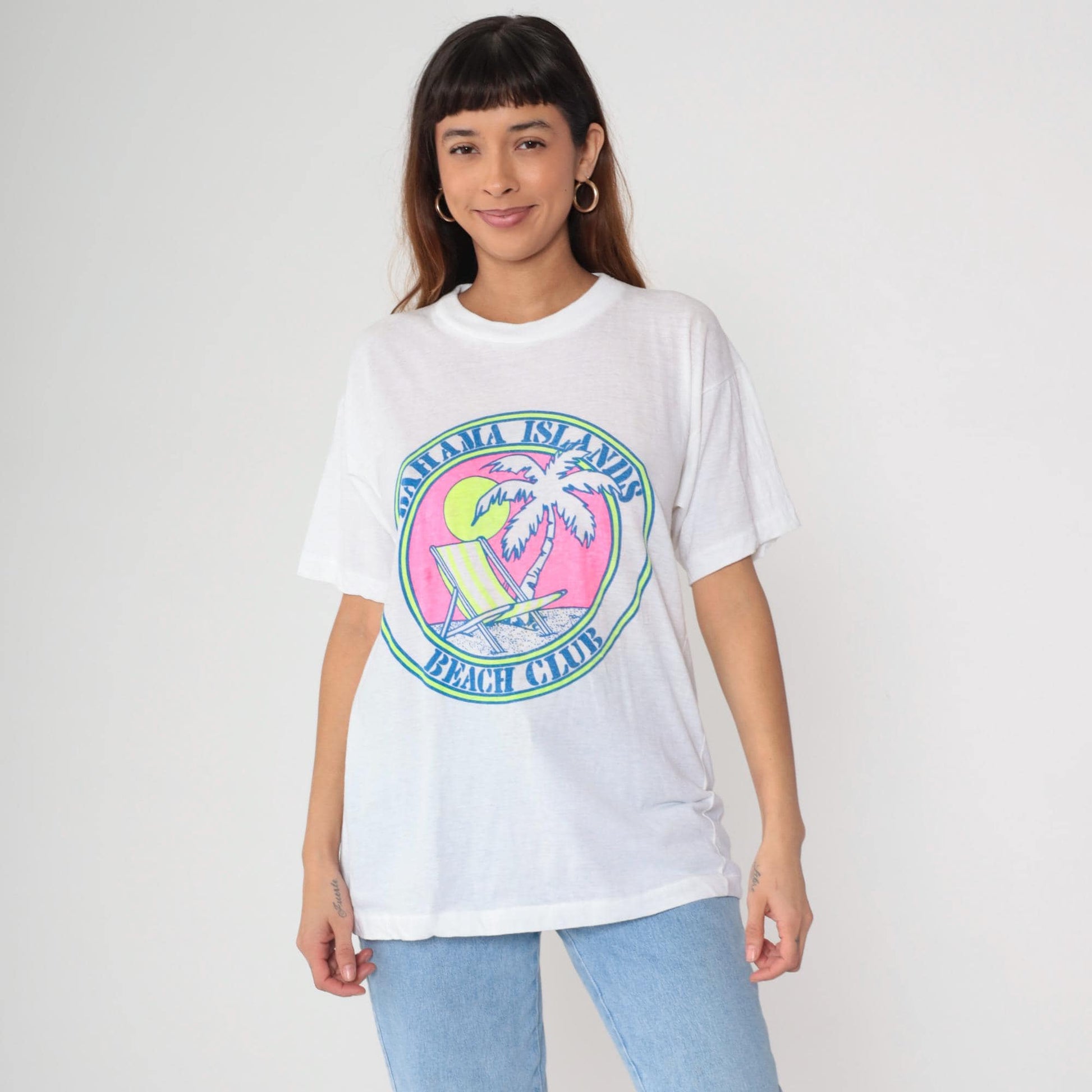 90s Bahama Islands Beach Club T-Shirt White Palm Tree Graphic Small