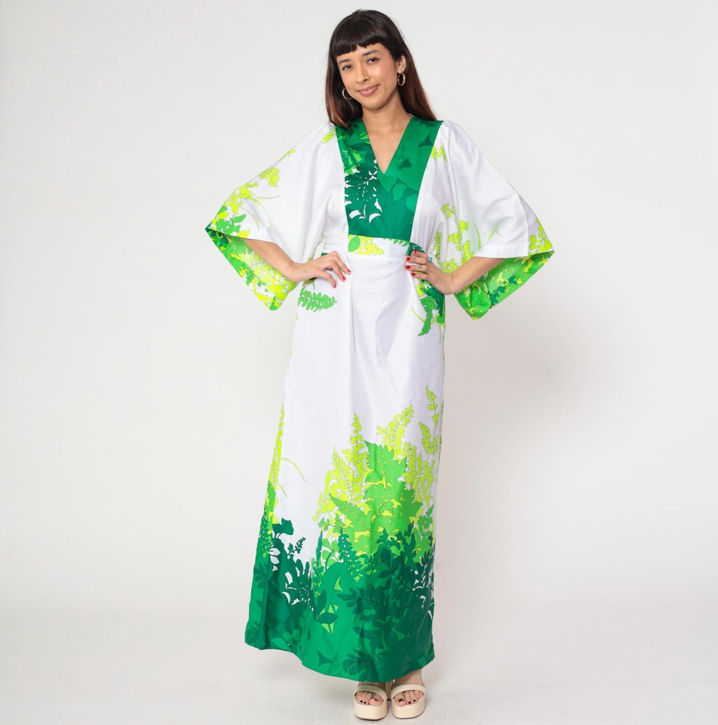 70s Hilo Hattie Hawaiian Maxi Dress White Green Tropical Leaf Kimono Sleeve Small