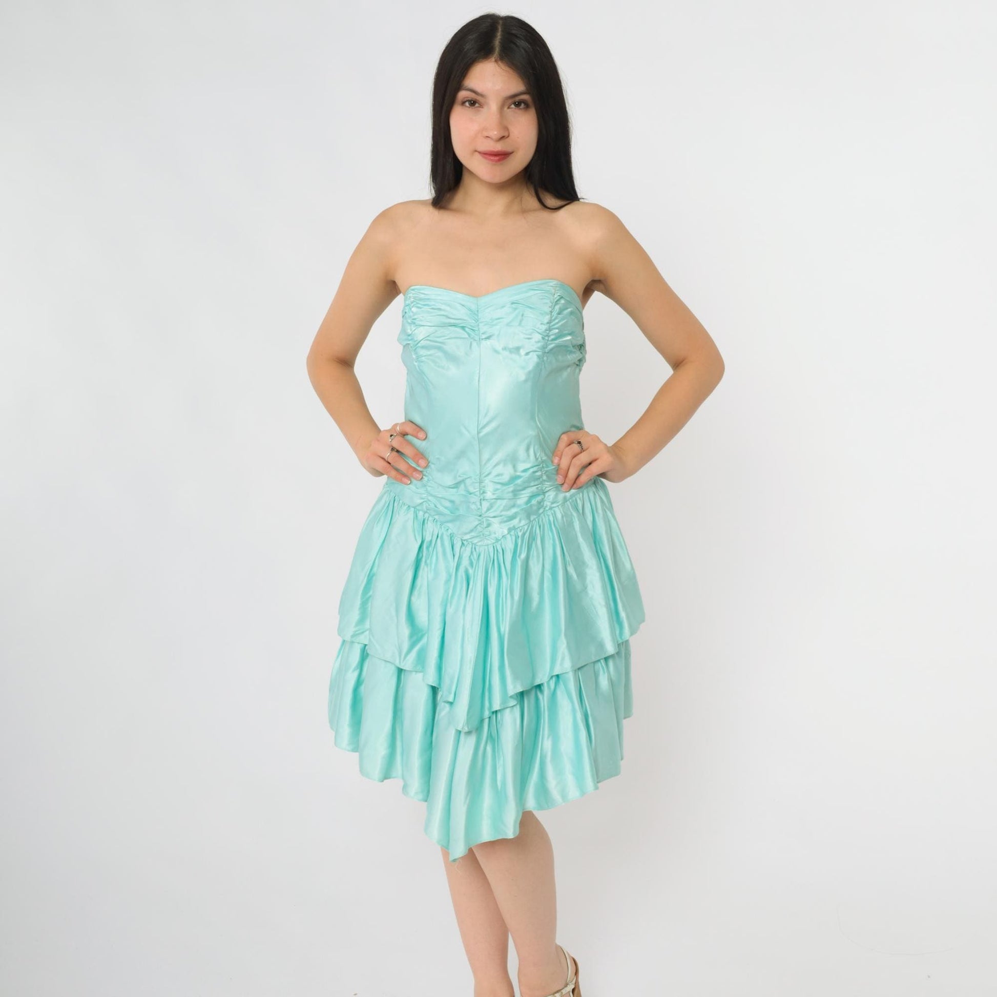 90s Roberta Mint Satin Strapless Mini Dress Tiered Ruffle Sweetheart Neckline Extra Small XS