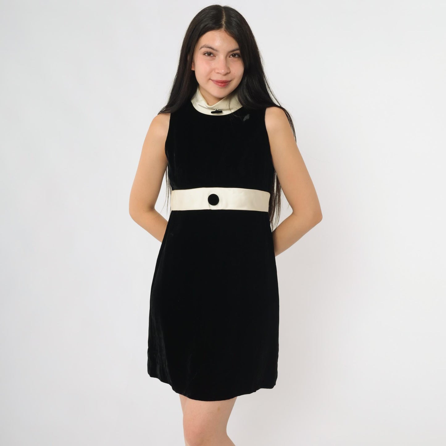 60s Black Velvet Mini Dress White Satin Collar Mod Sleeveless Small S
