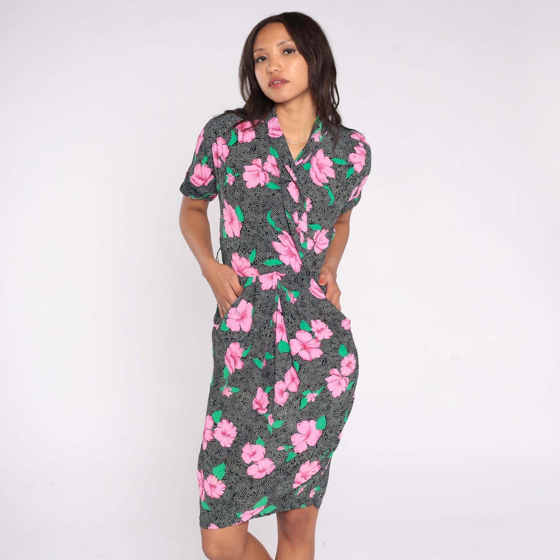 90s Jackie Bernard Floral Wrap Dress Pink Hibiscus Black Knee Length Small