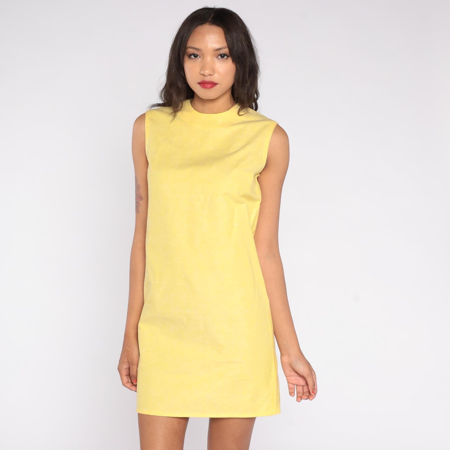 60s Yellow Mini Shift Dress Mod Sleeveless Crew Neckline Small S