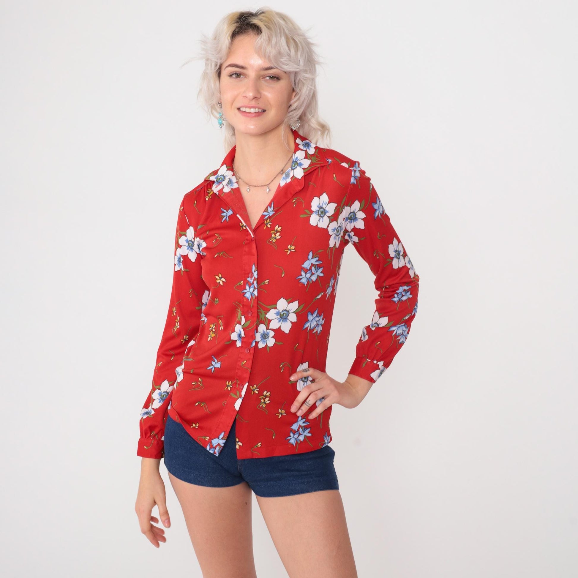 70s Red Floral Polyester Button-Up Blouse White Blue Poppy Print Small