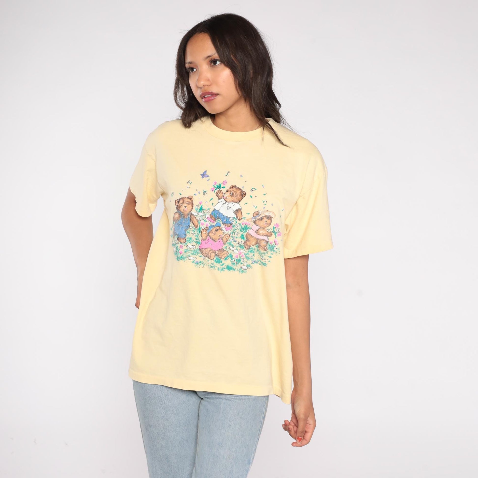 90s Anvil Teddy Bear Picnic Graphic T-Shirt Pastel Yellow Cotton Large L