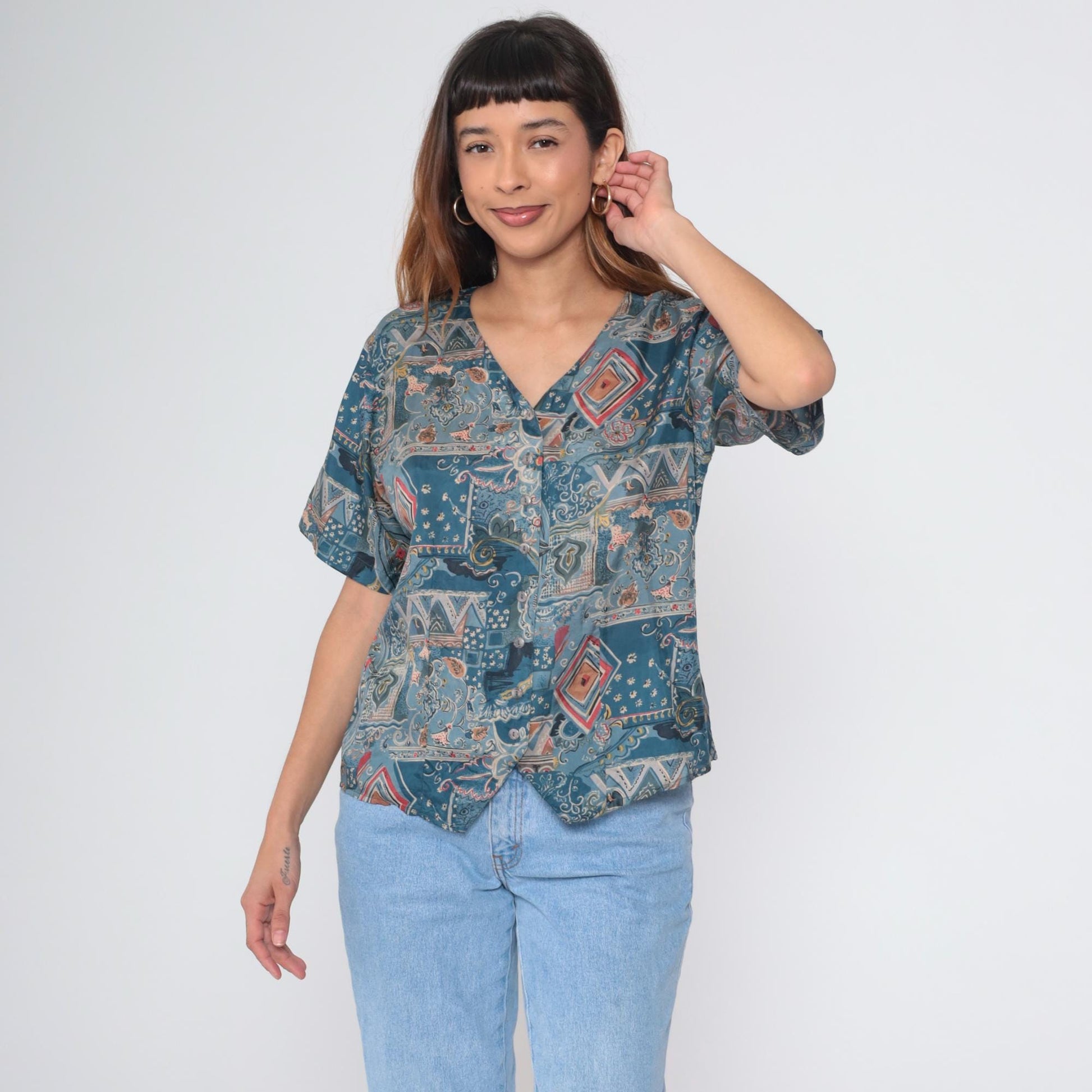 90s Stunt Petites Silk Blouse Blue Paisley Geometric Print V-Neck Short Sleeve Large