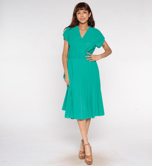 70s Emerald Green Pleated Midi Dress V Neck Dolman Sleeve Medium