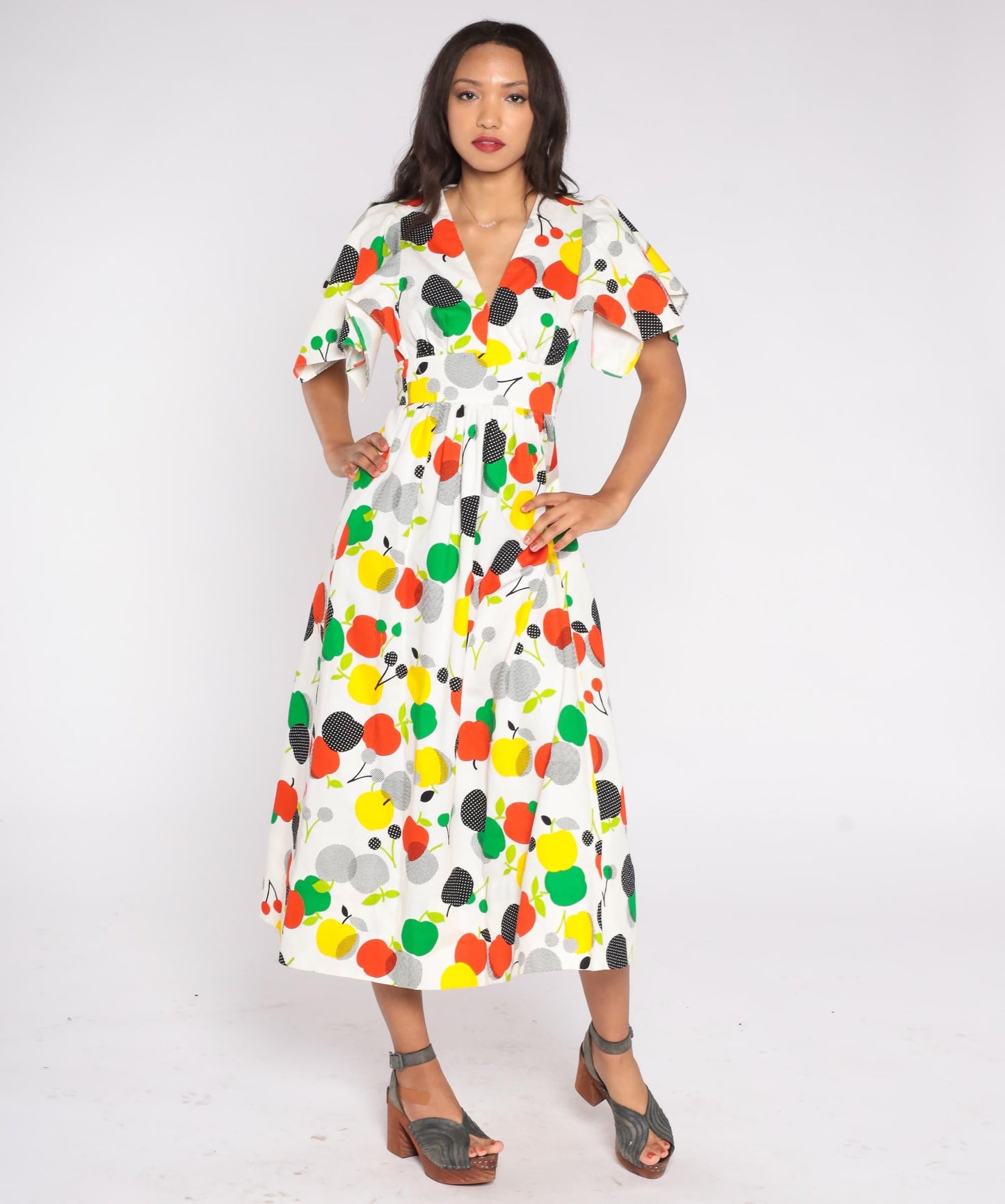 70s Apple Fruit Print Cotton Sundress Flutter Sleeve V-Neck White Medium