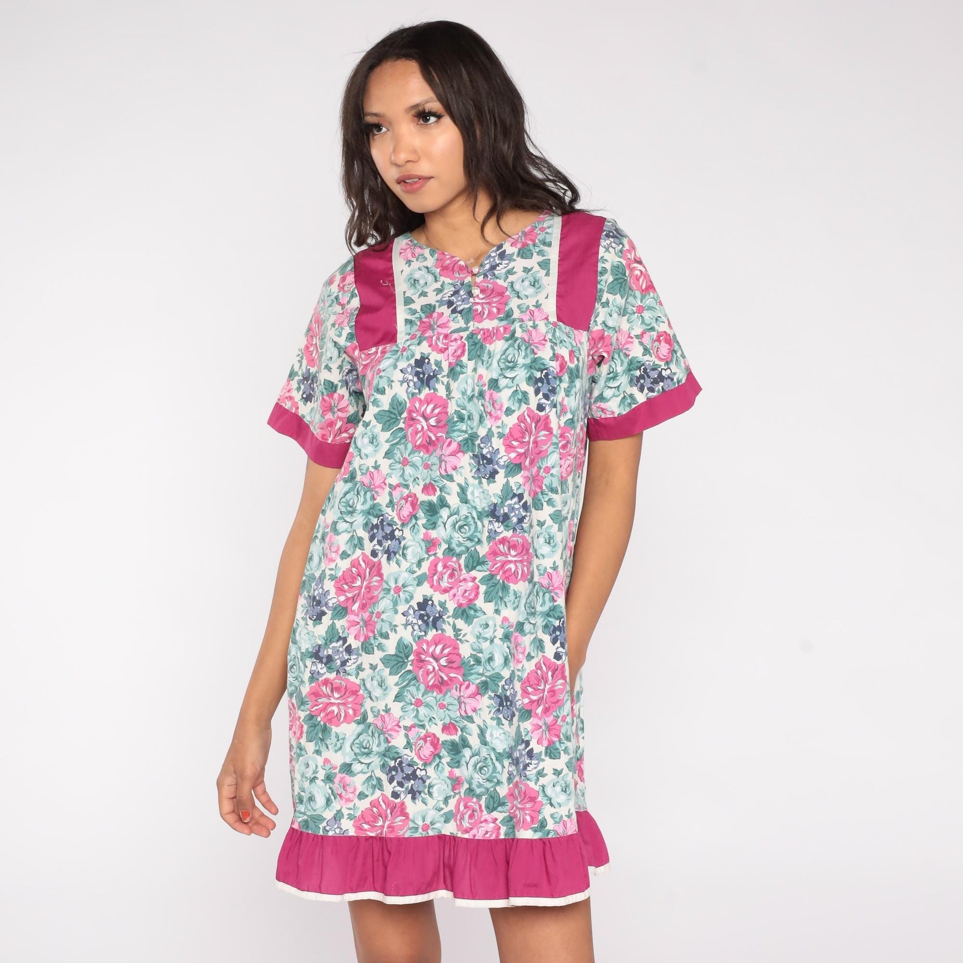 80s Floral Mini Dress Pink Rose Navy Flowers Fuchsia Trim Keyhole Medium