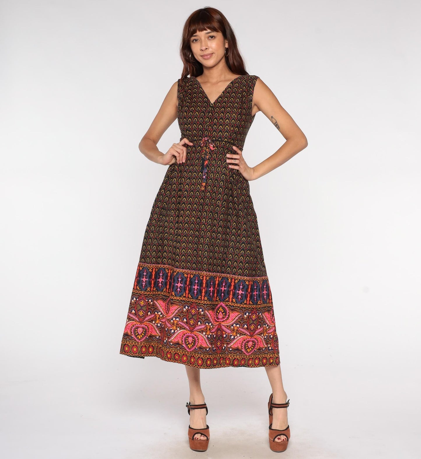 70s BJ's Fashions Honolulu Psychedelic Maxi Dress Cotton V-Neck Small