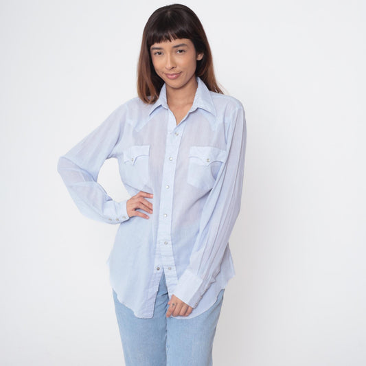 80s Western Fashions Light Blue Chambray Pearl Snap Shirt Medium