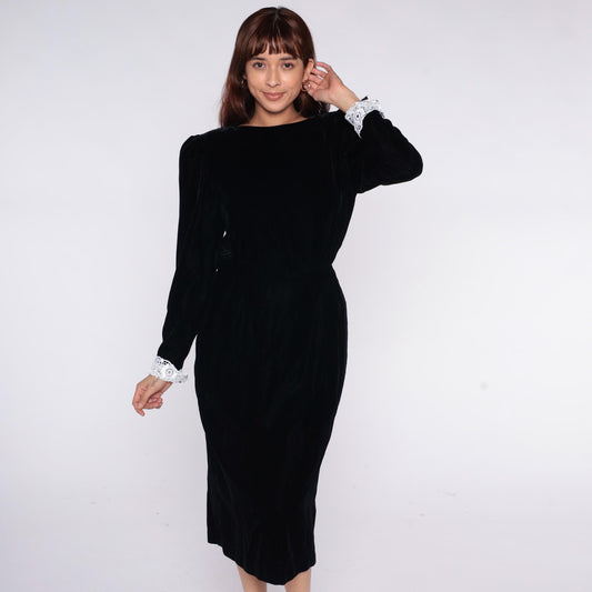 90s Black Velvet Dress White Lace Cuffs Round Neck Midi Small