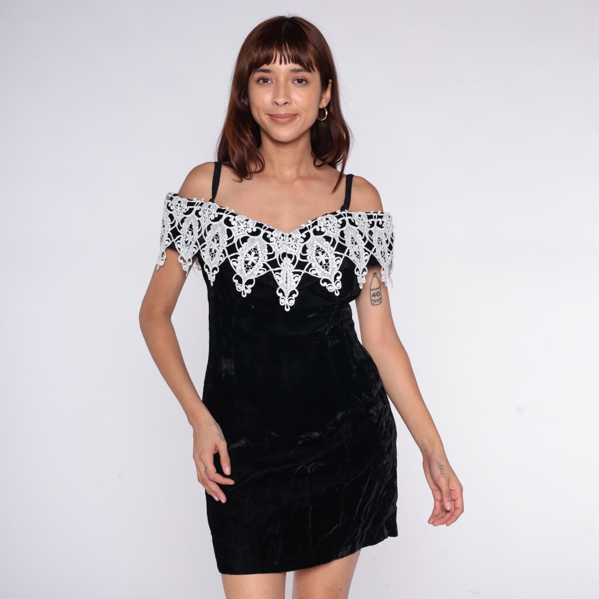 90s Black Velvet Mini Dress Off-Shoulder White Lace Trim Spaghetti Strap Medium M