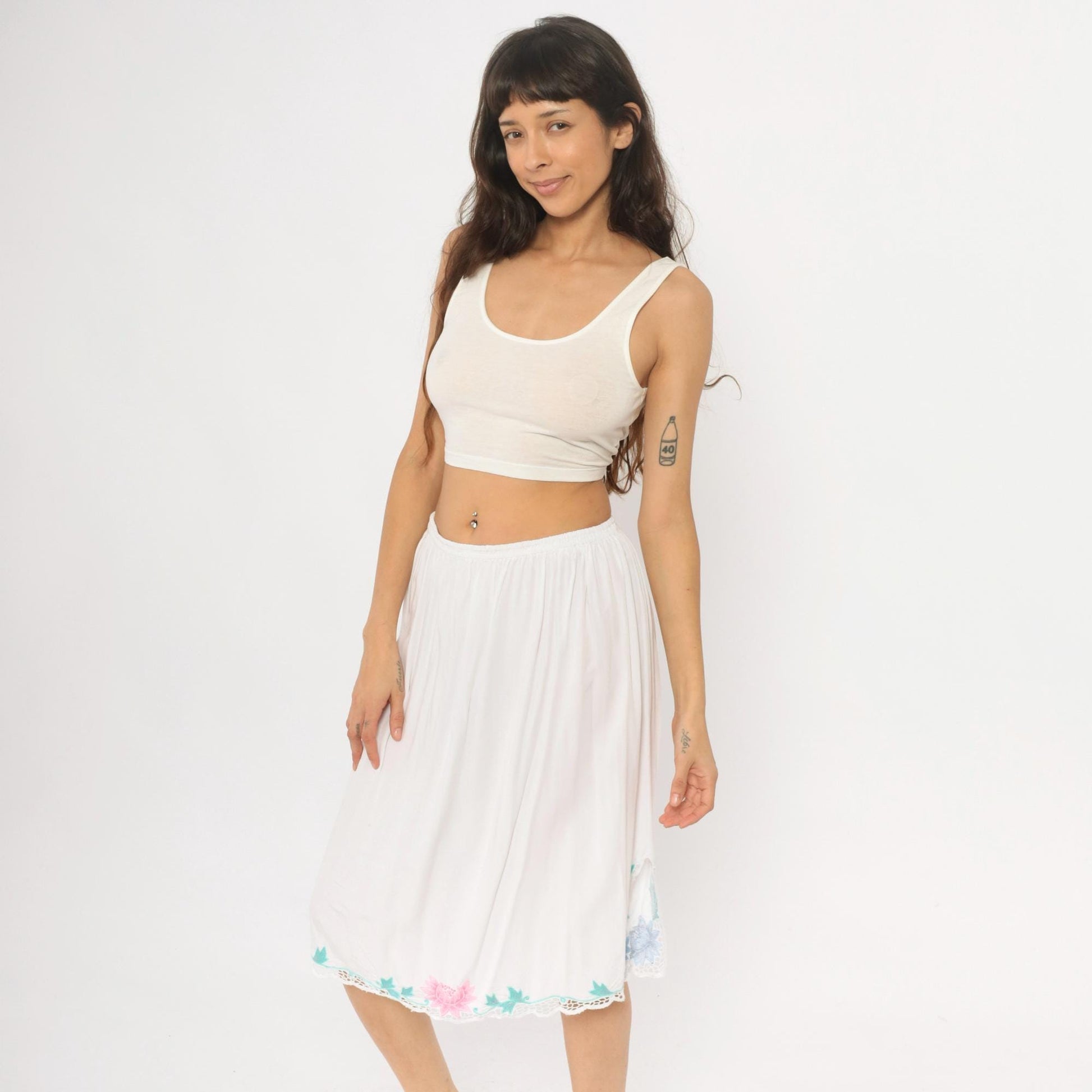 80s Phoenix White Half Slip Embroidered Floral Crochet Lace Medium