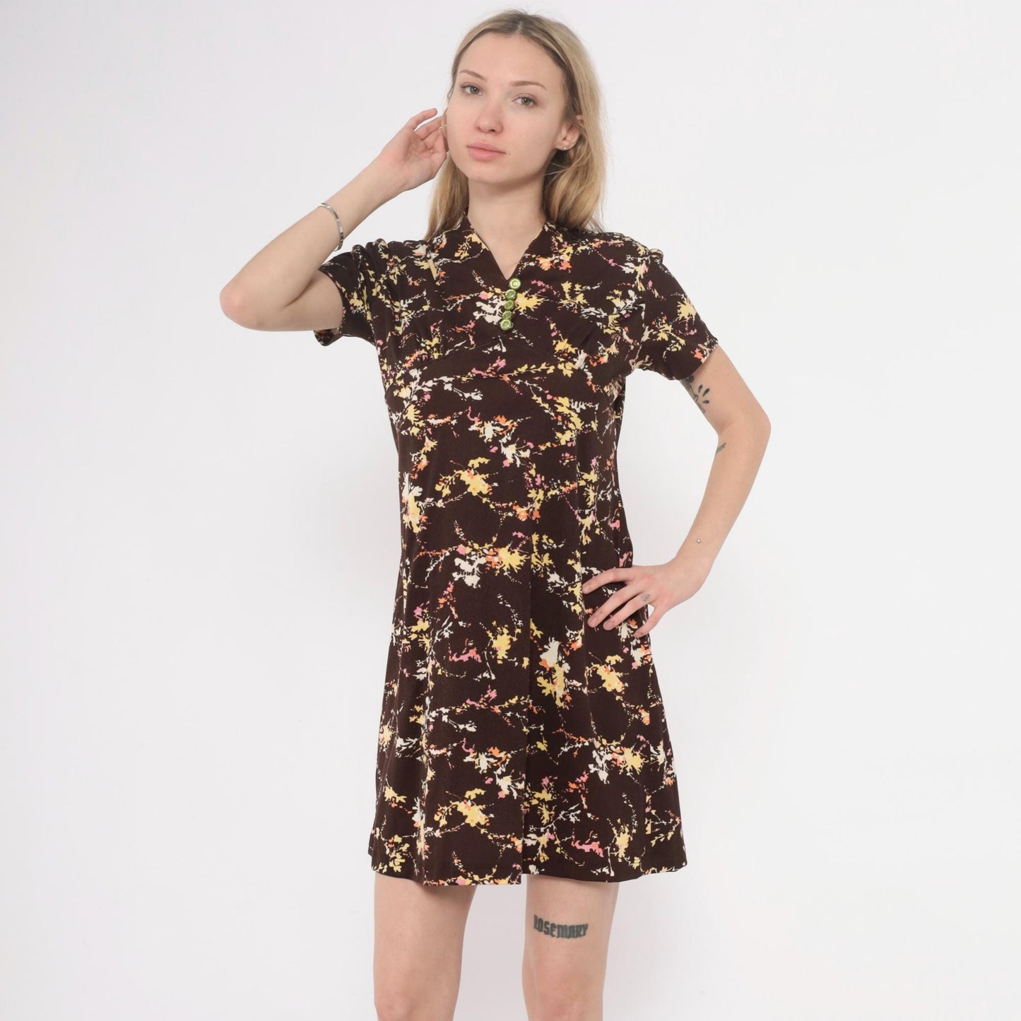 70s Brown Floral Mini Dress Collared Button Front A-Line Short Sleeve Medium M