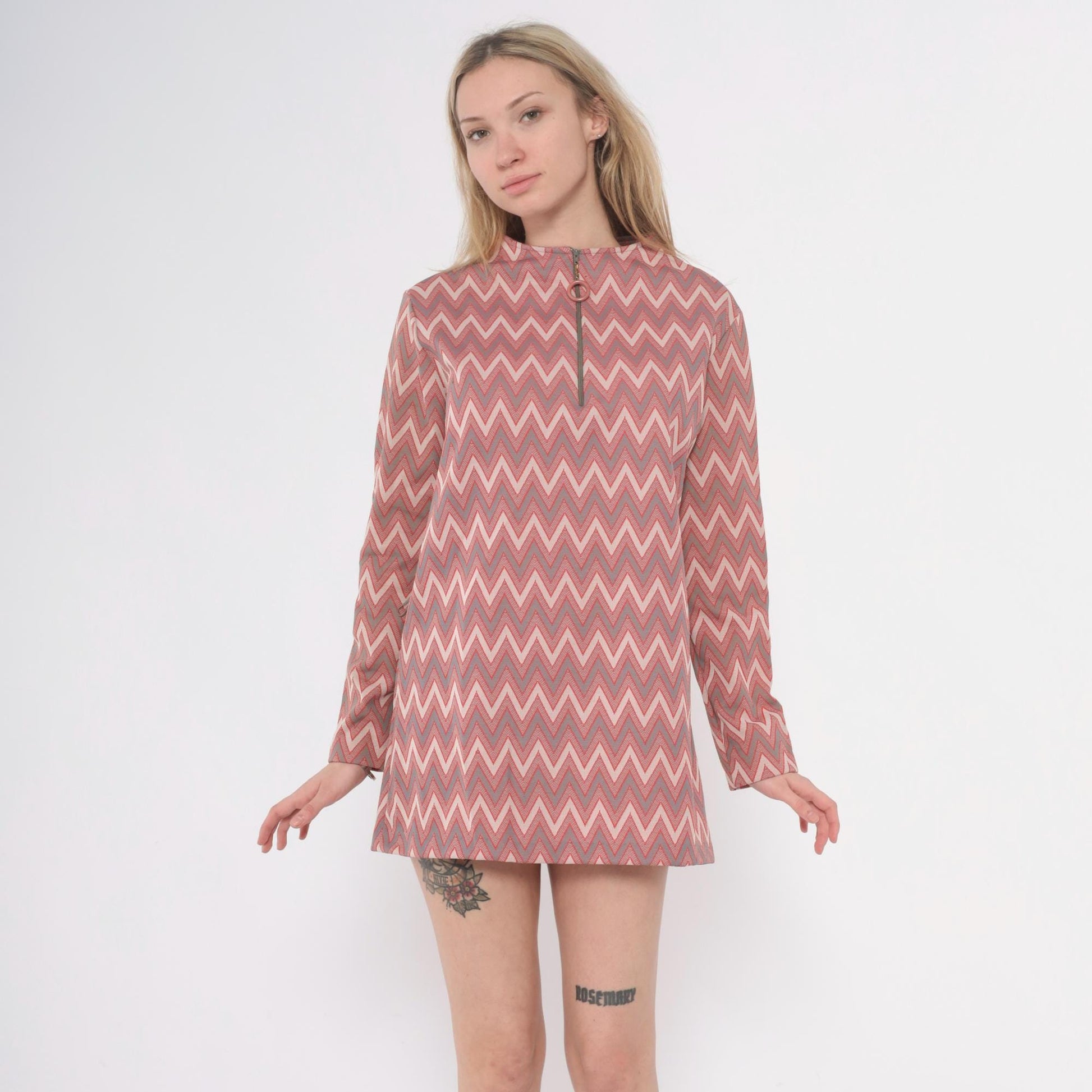 60s Chevron Print Mini Dress Mock Neck Shift Tunic Pink Grey Small S