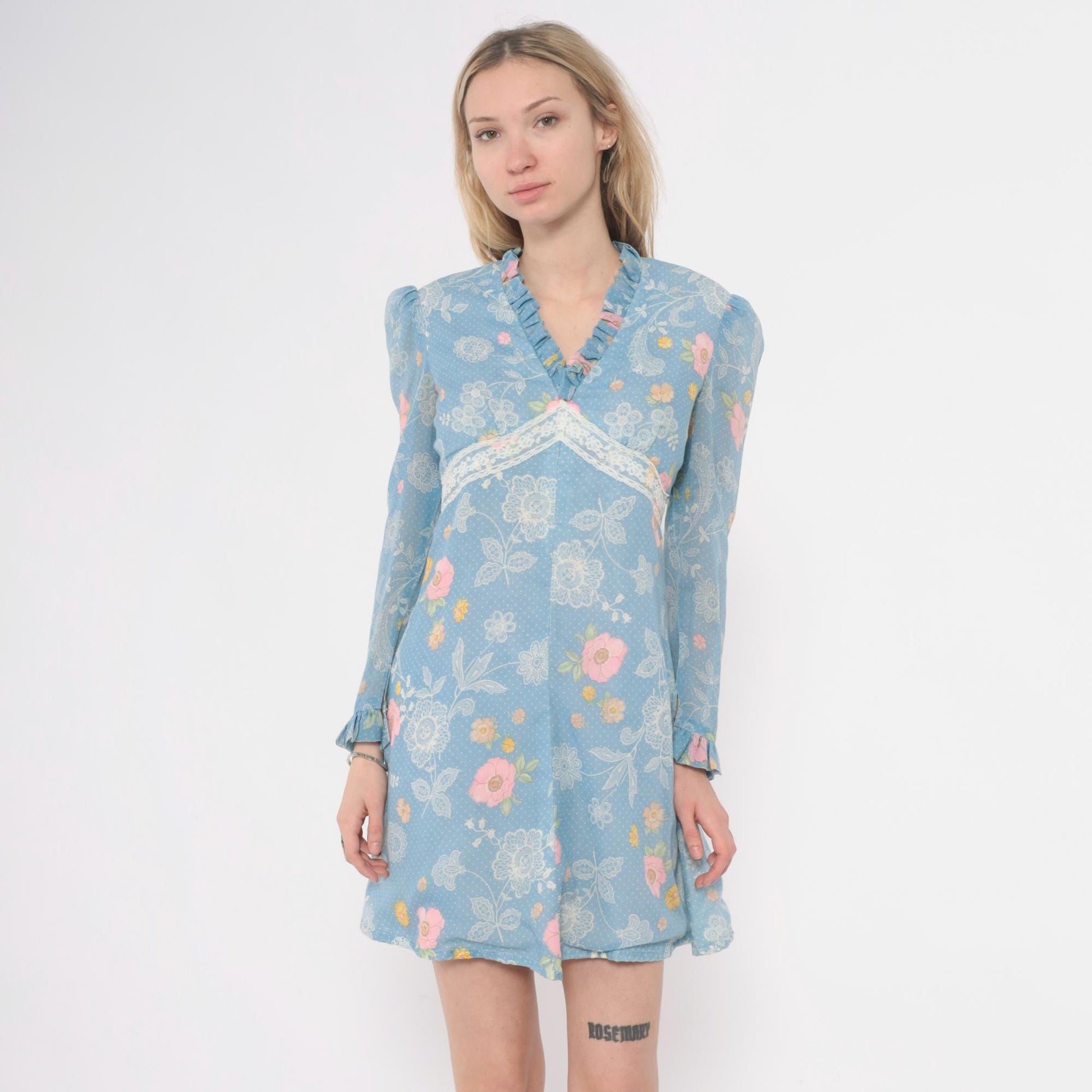 70s Light Blue Floral Mini Dress Long Sleeve Ruffle Lace Trim Small