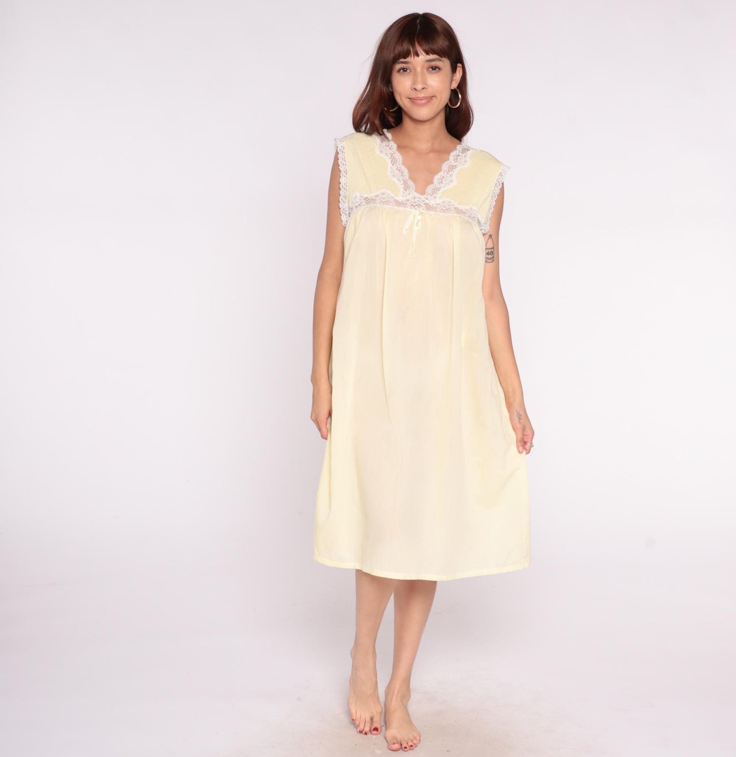 80s Pale Yellow Nightgown Empire Waist Lace V-Neck Babydoll Medium Large