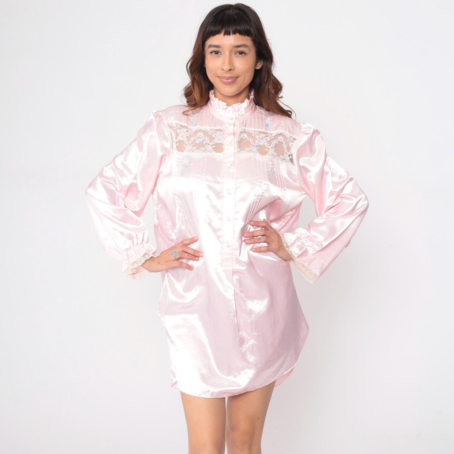 90s Pink Satin Nightgown Jodie Ardebn Embroidered Floral Ruffle Sleeve Medium