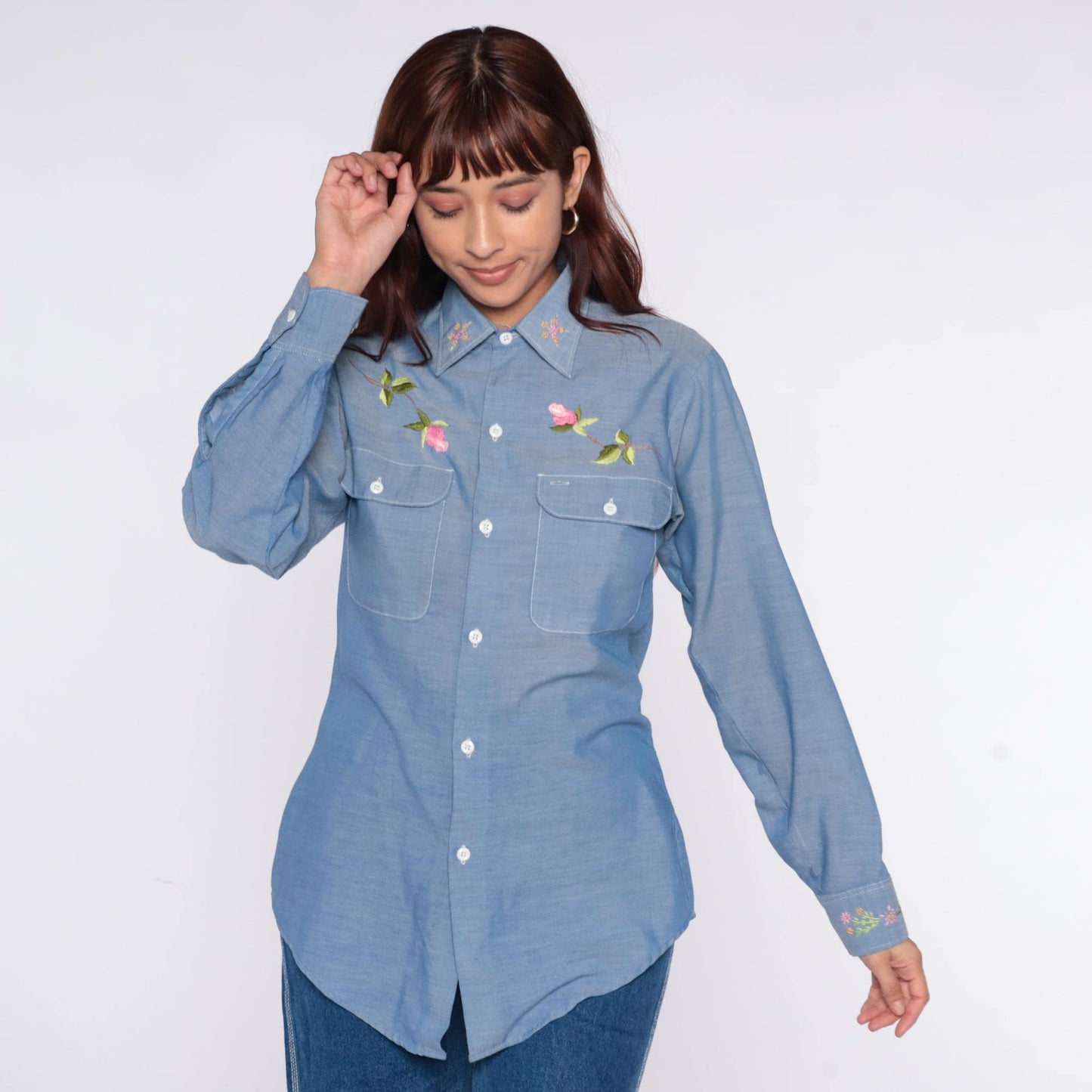 70s JCPenney Chambray Shirt Embroidered Roses Button Front Small
