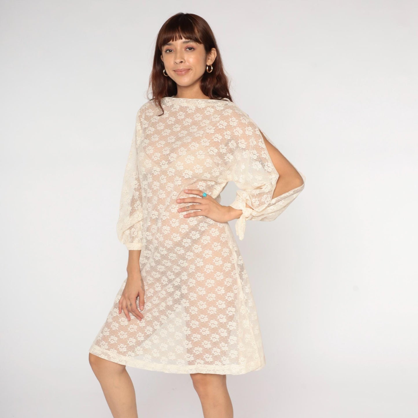 70s Cream Floral Lace Dress Knee Length Sheer Boat Neck Tie Cuff Small
