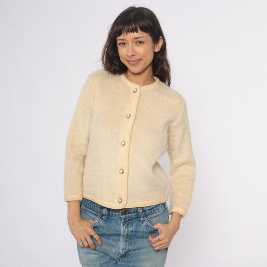 70s Cream Wool Cardigan Peter Pan Collar Textured Knit Small Medium