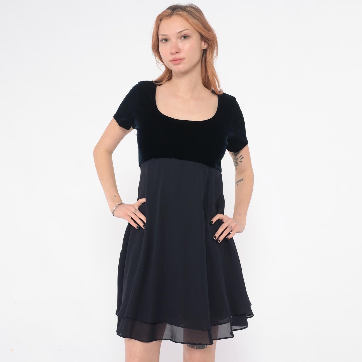 90s Dark Blue Velvet Mini Dress Empire Waist Short Sleeve Medium M