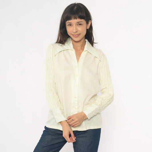 70s Ship n Shore Pale Yellow Button-Up Blouse Smocked Sleeve Collared Large