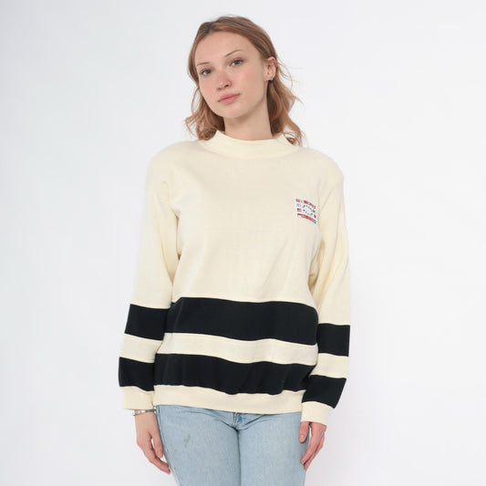 90s Wye Oaks Cream Striped Crewneck Sweatshirt International Flags Patch Medium M