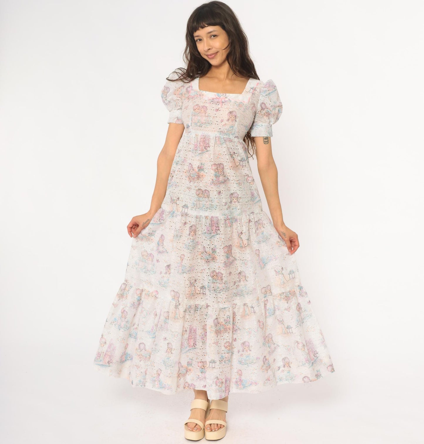70s White Eyelet Maxi Dress Kawaii Children Print Puff Sleeve Small