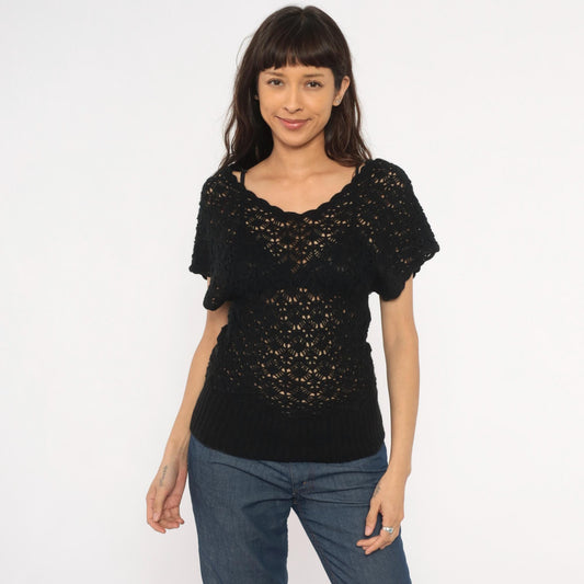 2000s CoolWear Black Crochet Top Scalloped V-Neck Short Sleeve Medium M