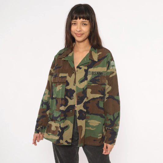 90s U.S. Army BDU Woodland Camouflage Button-Front Shirt Medium M