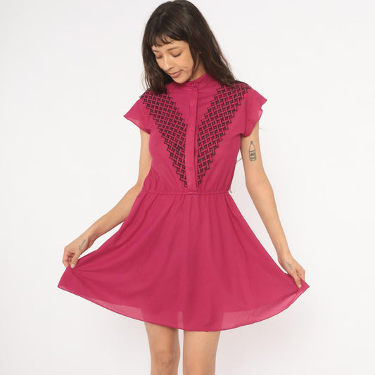 80s Good News from California Fuchsia Mini Dress Mandarin Collar Geometric Embroidery Small S