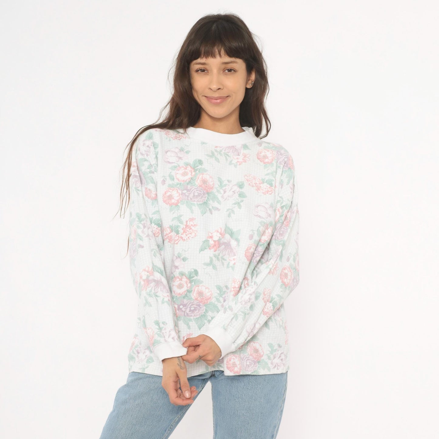 90s Floral Crewneck Sweatshirt Pink Lavender Rose Print White Medium