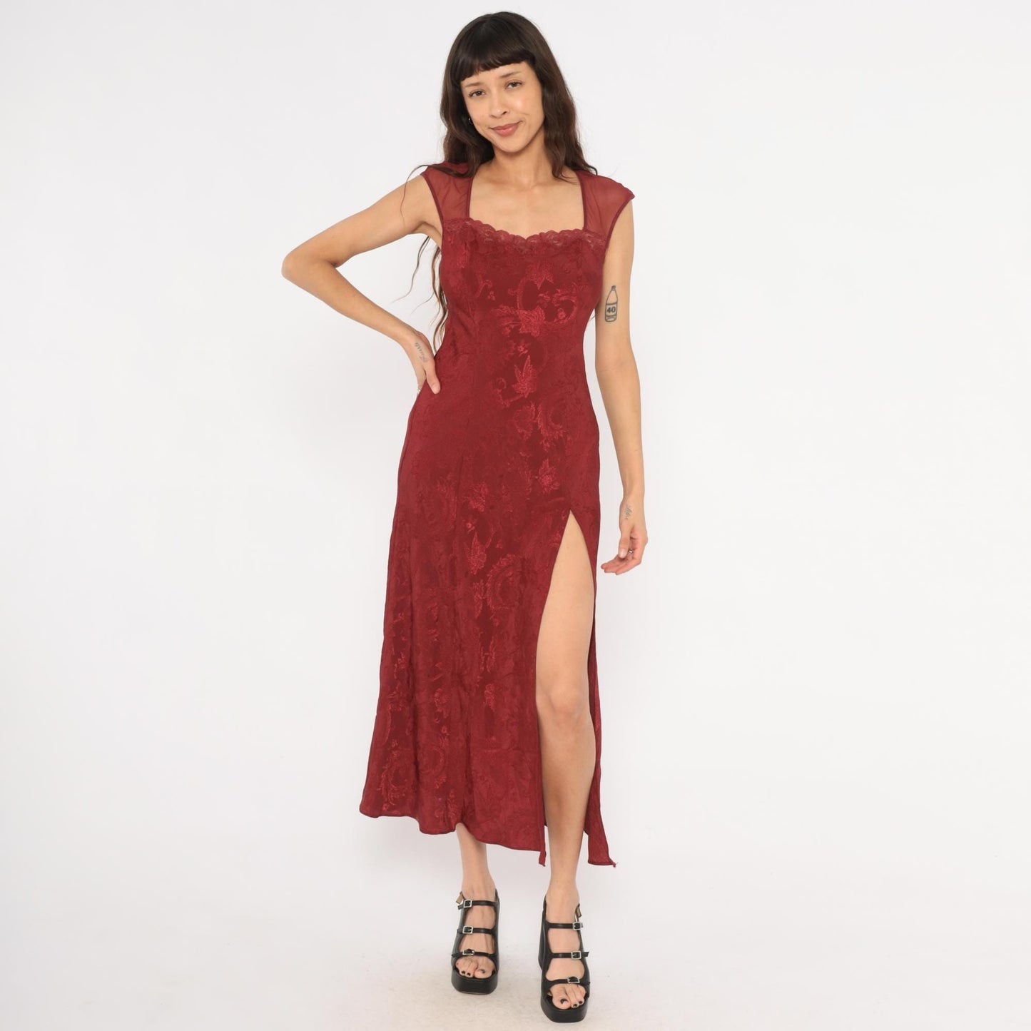 90s Victoria's Secret Burgundy Velvet Slip Dress Sweetheart Neckline Small S