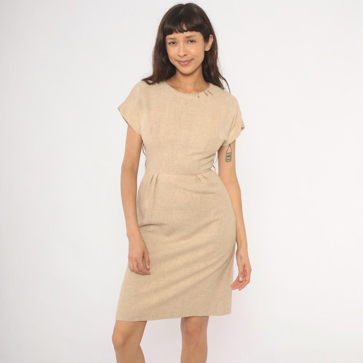 1950s Tan Wool Blend Sheath Dress Whipstitch Neckline Cap Sleeve Extra Small XS