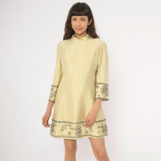 60s Miss Elliette Cream Shift Dress Silver Beaded Floral Mock Neck Mini Medium M