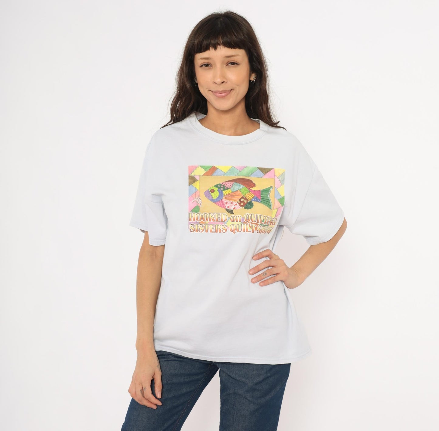 90s Gildan Fish Graphic Tee Quilted Sisters Quilt Show Pale Blue Large L