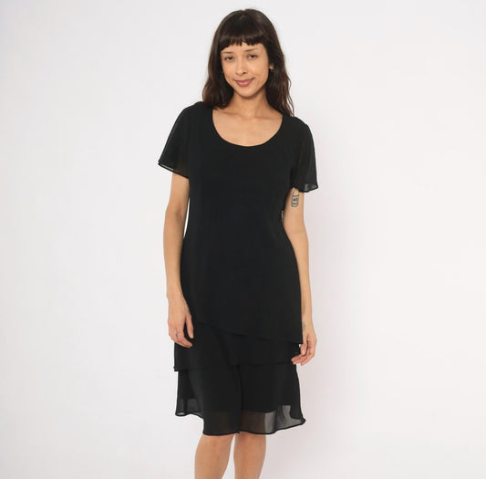 90s Black Knee-Length Chiffon Dress Flutter Sleeve Tiered Hem Medium