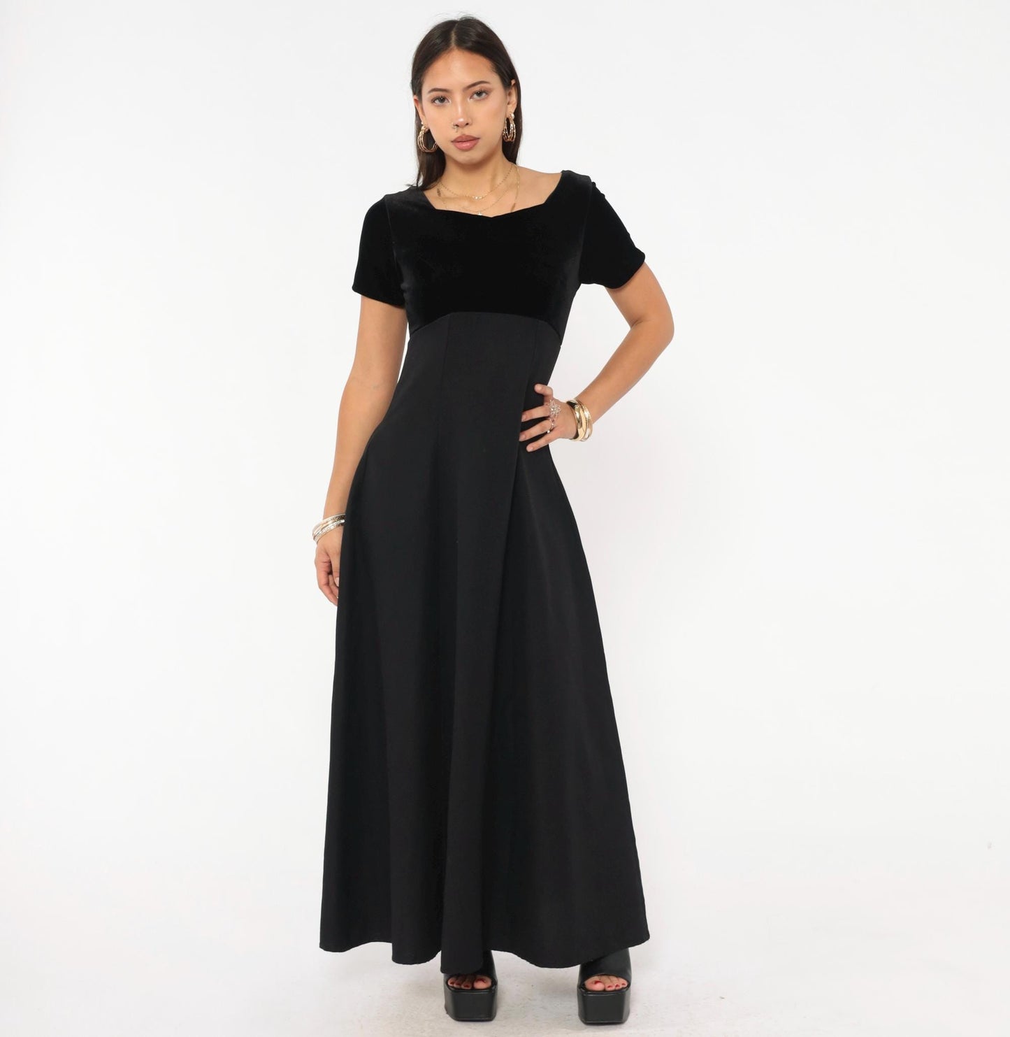 90s Simco Black Velvet Maxi Gown Sweetheart Neckline Empire Waist XXS
