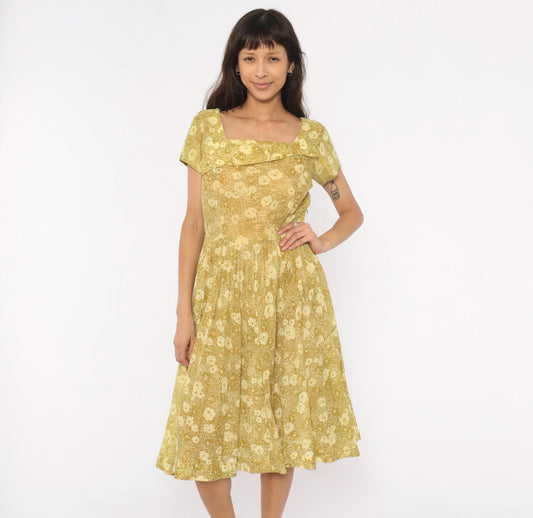 60s Annetta New York Floral Dress Square Neckline Pleated Full Skirt Medium