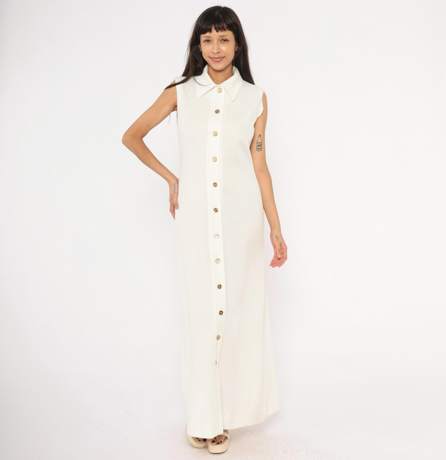 70s Ivory Sleeveless Maxi Shirtdress Gold Buttons Pointed Collar Medium