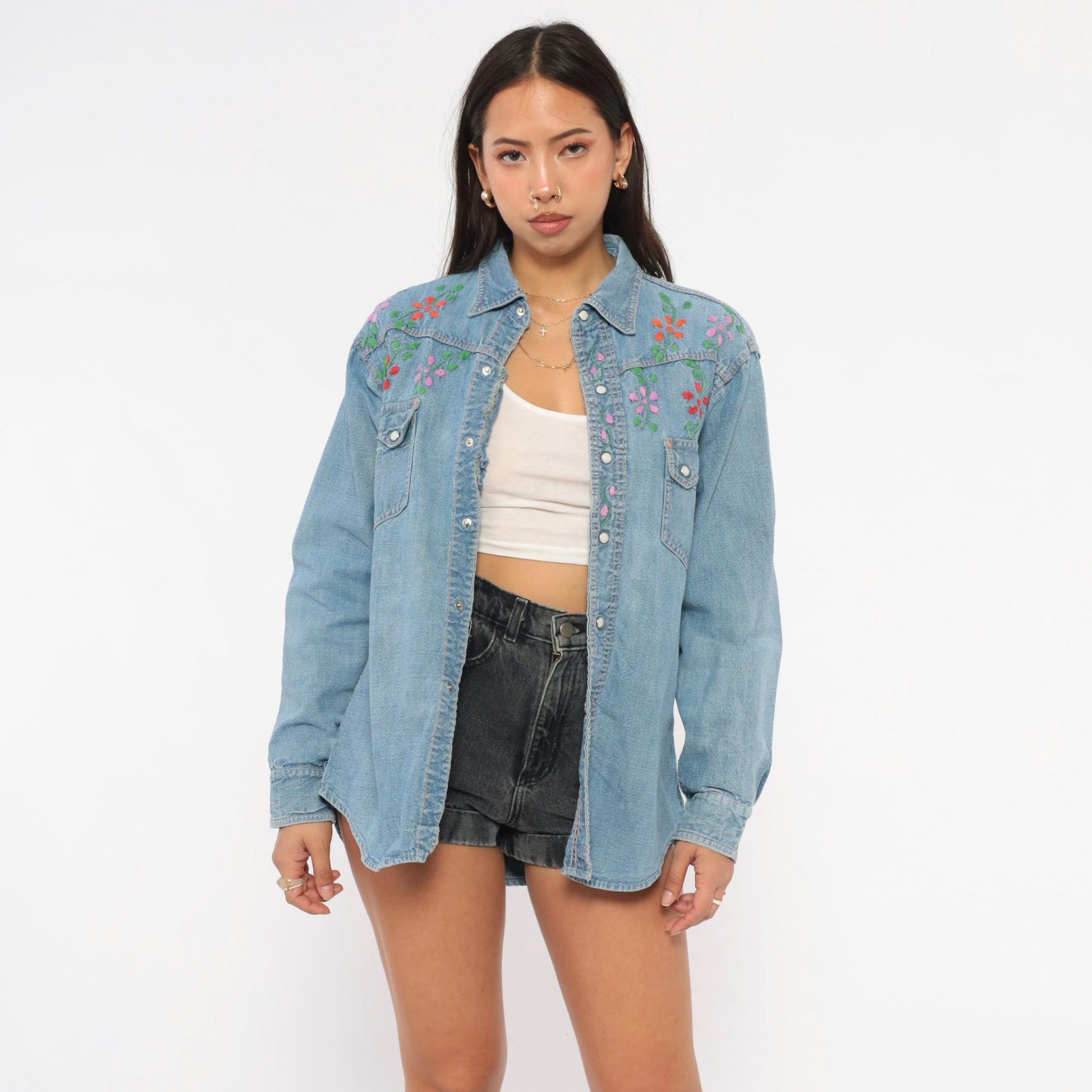 70s Light Wash Denim Western Shirt Floral Embroidered Pearl Snap Medium