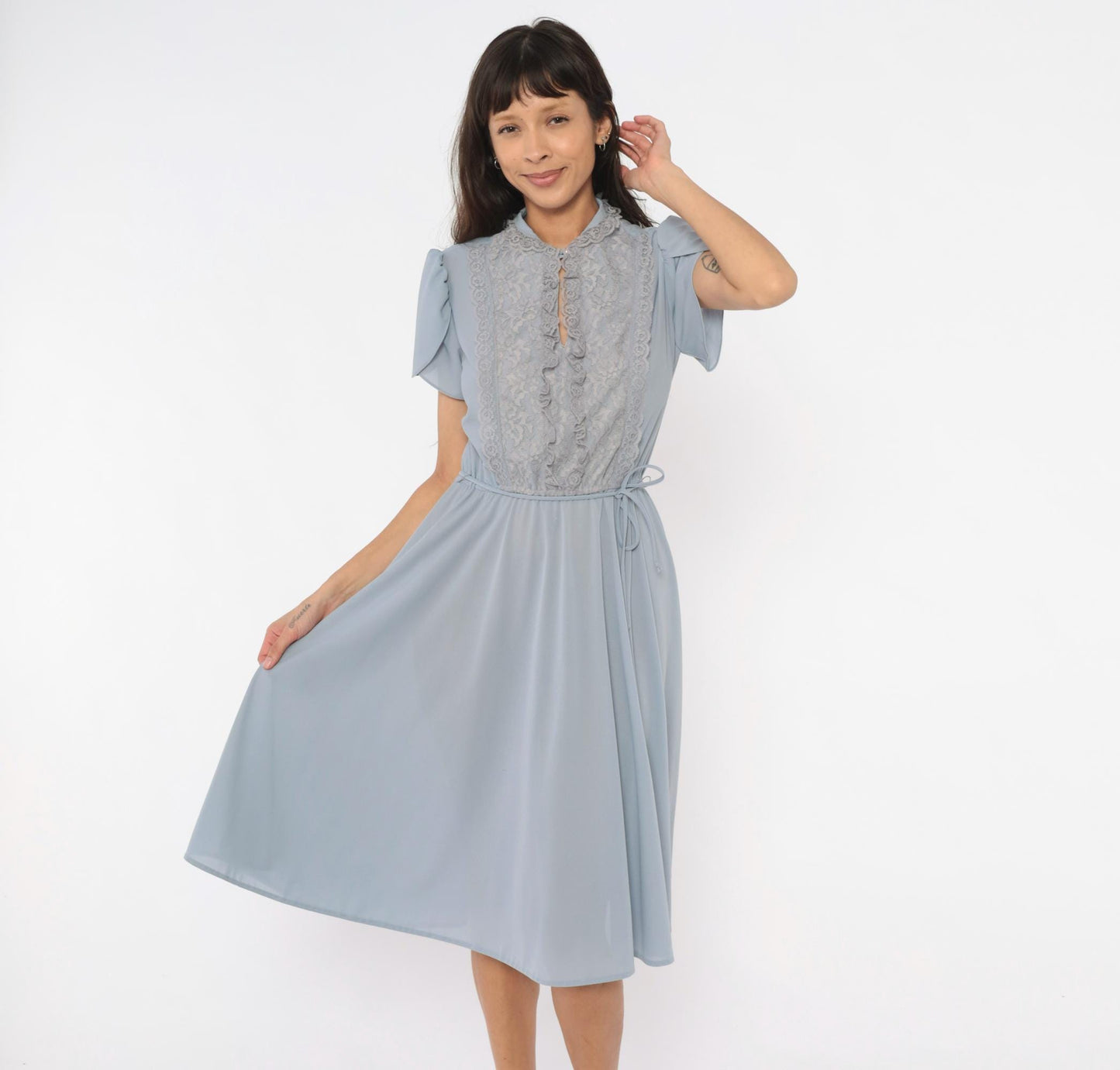 70s Powder Blue Lace Bib Midi Dress Puff Sleeve Keyhole Neckline Medium