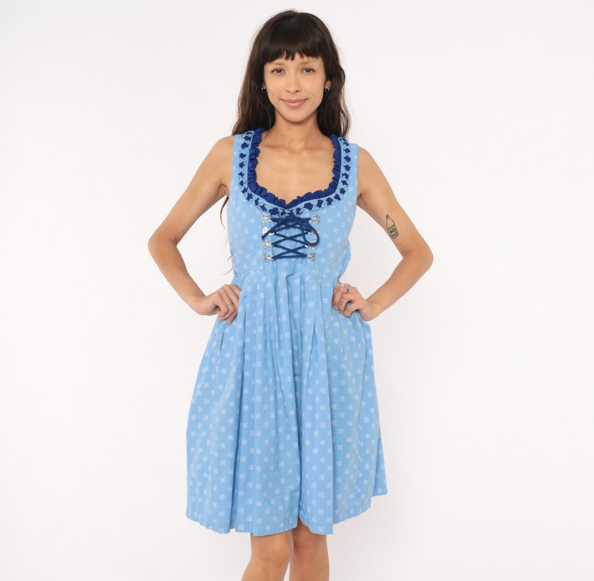 2000s Almenrausch Bavarian Dirndl Dress Sky Blue Floral Cotton Medium M
