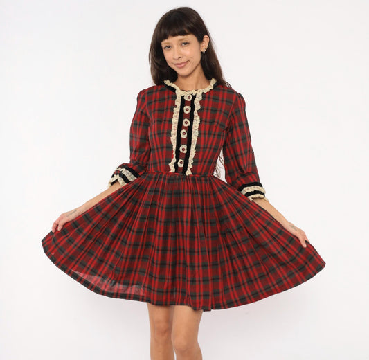 1960s Red Black Plaid Mini Dress Puff Sleeve Lace Trim Cotton Small S